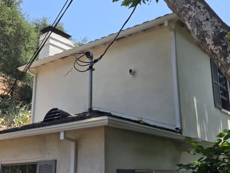 Professional gutter installation project in Thousand Oaks, CA