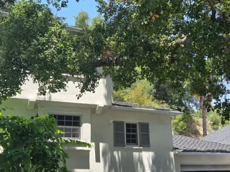 Professional gutter installation project in Thousand Oaks, CA