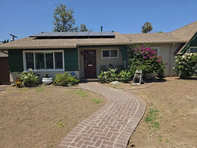 Rain gutter replacement project in Valencia, CA