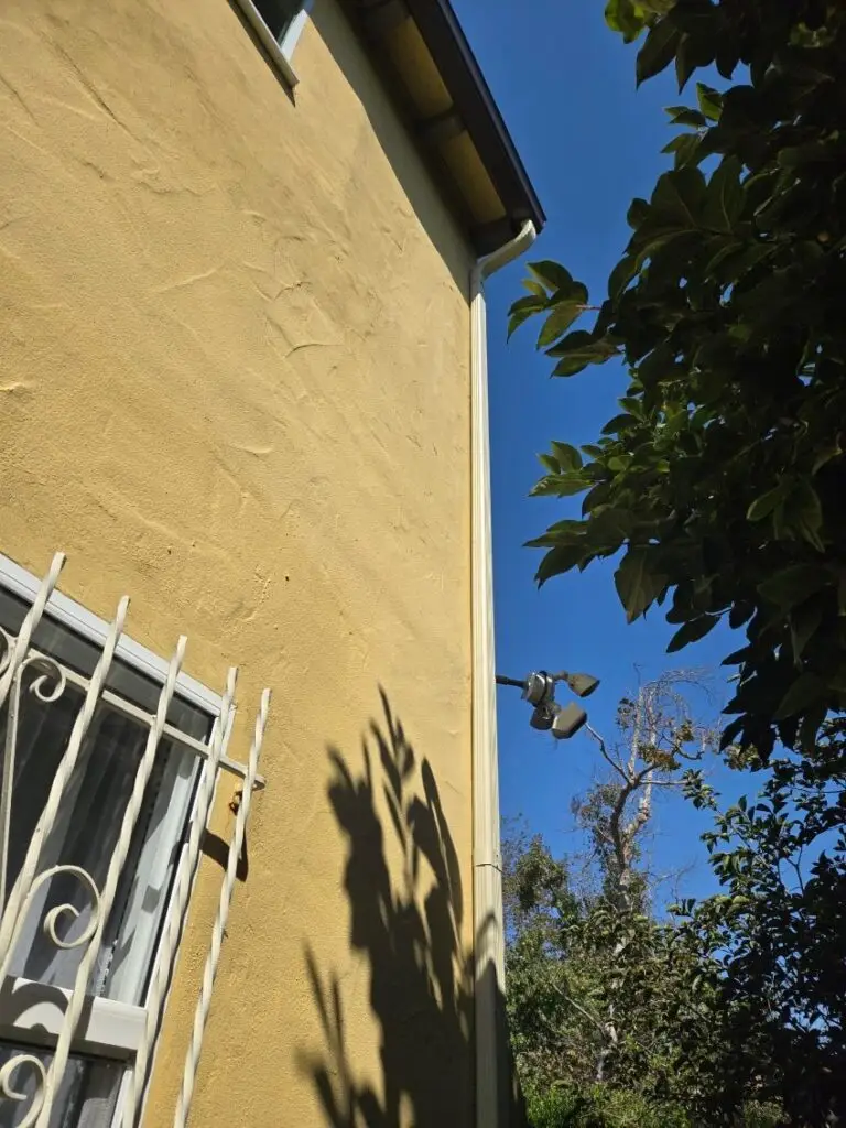 Rain Gutters Granada Hills 9 Seamless rain gutter installation in Granada Hills, CA