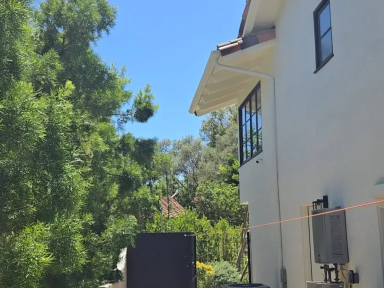 Quality rain gutter installation in Hawthorne, CA