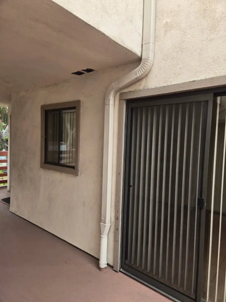 Rain Gutters Lynwood 12 Quality rain gutter installation in Lynwood, CA