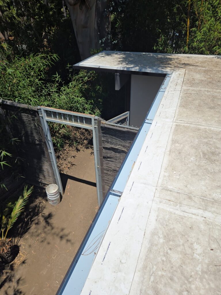 Rain gutter replacement project in Pasific Palisades, CA