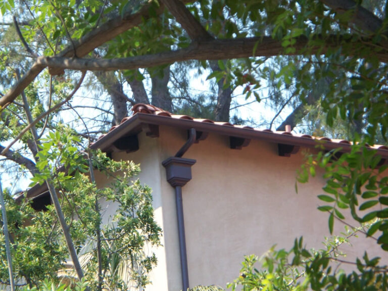 Rain Gutters El Segundo 5 RainAway rain gutter installation in El Segundo, CA - project photo 4