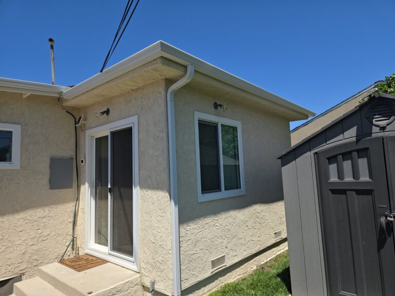 Seamless rain gutters installed in Glendora, CA by RainAway (photo 6)