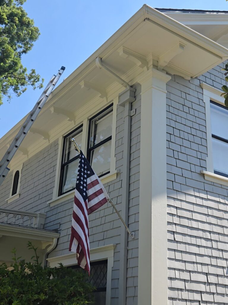 Seamless rain gutters installed in Ojai, CA by RainAway (photo 3)