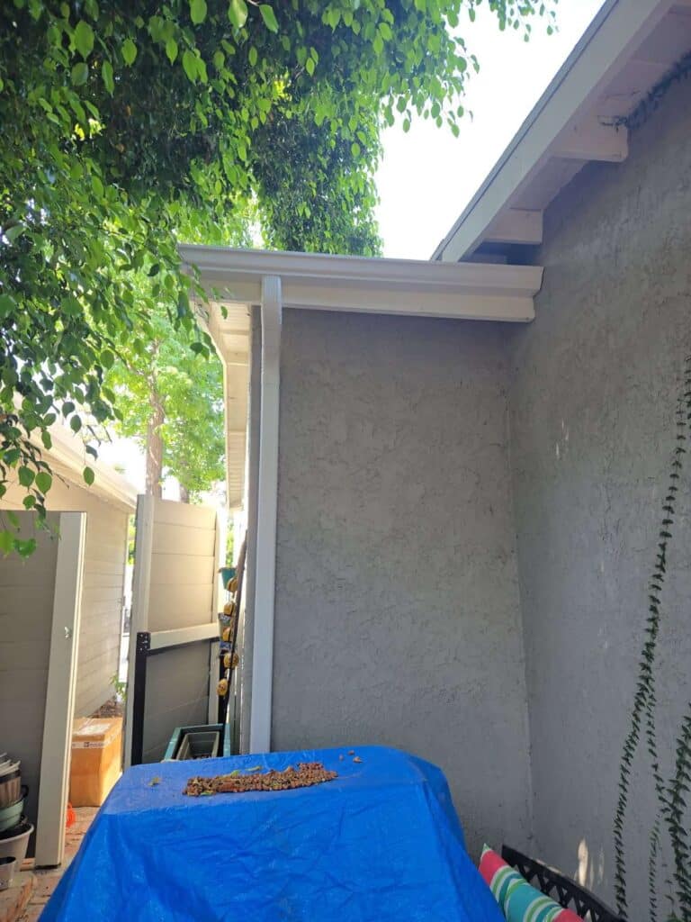 Oxnard, CA - Rain Gutters 17