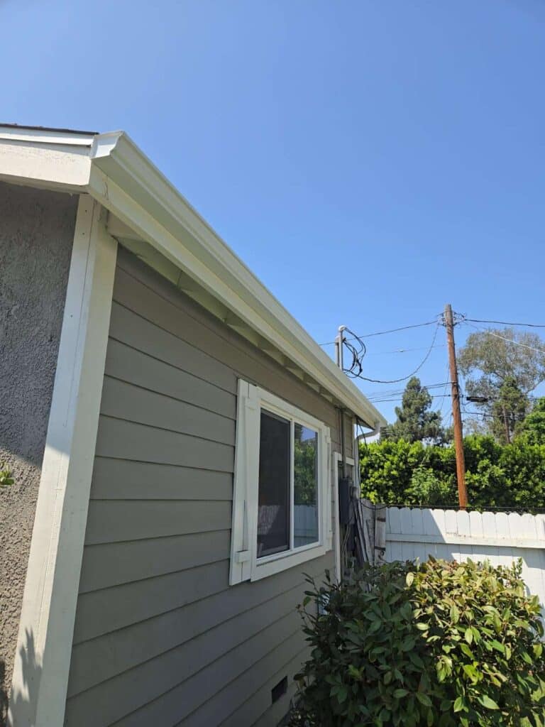 Tarzana, CA - Rain Gutters 08