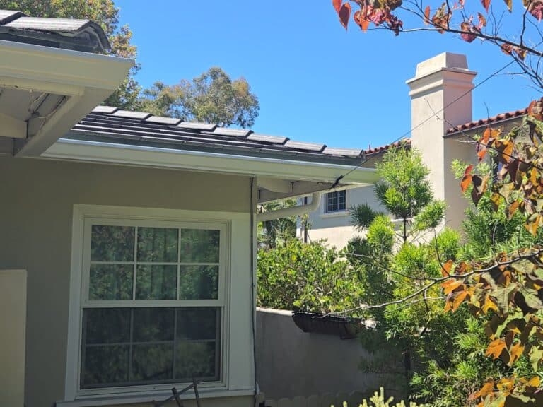 Quality rain gutter installation in Santa Ana, CA