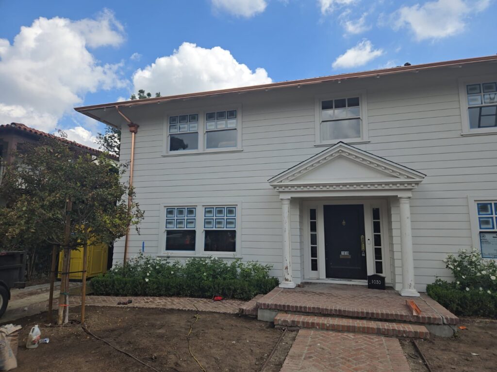 Quality rain gutter installation in Agoura, CA