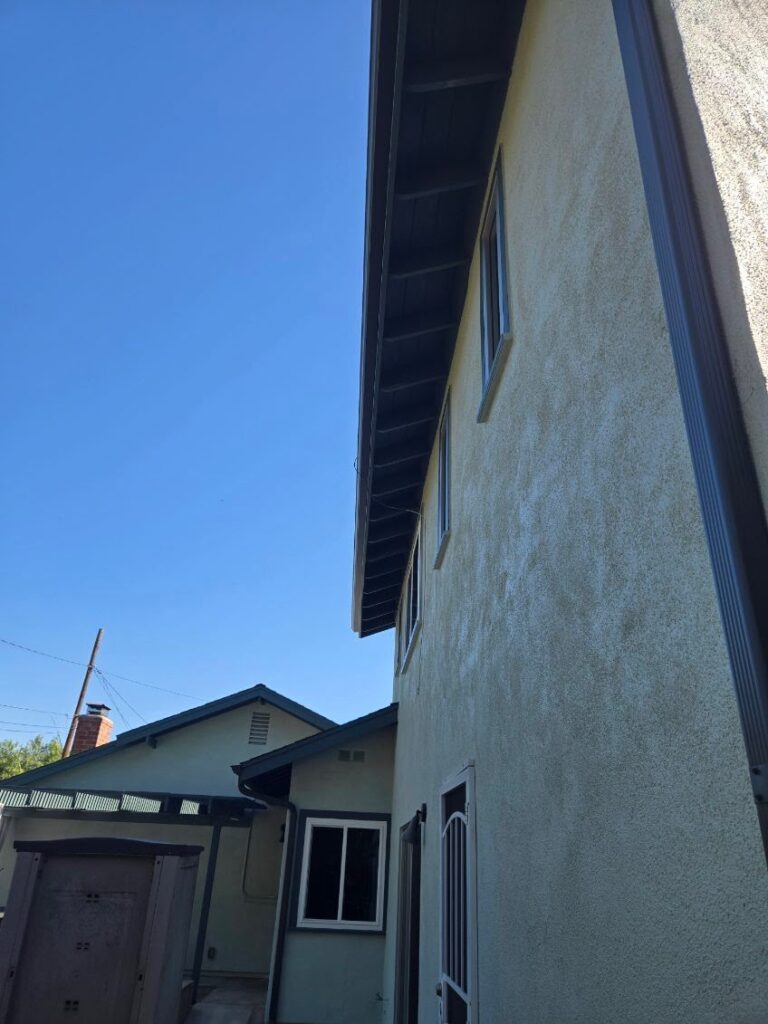 Seamless gutter system installed in Summerland, CA