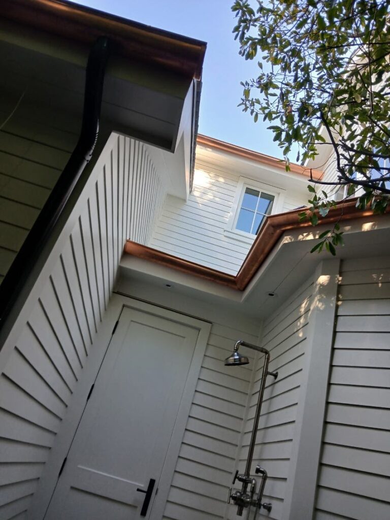Rain gutters Tujunga, CA — seamless installation project photo 4